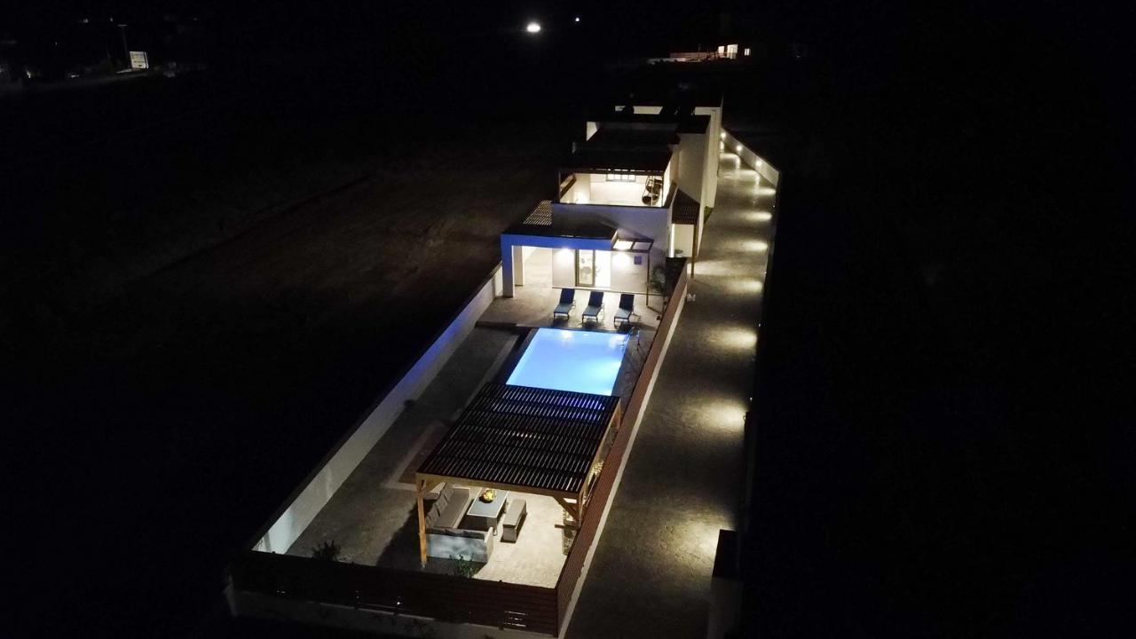 Dorieus Villa ลาคาเนีย ภายนอก รูปภาพ